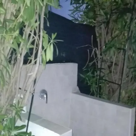 Villa Sul Mare + Terrazzo Con Discesa Su Spiaggia Con Piscine Scogli Naturali *
