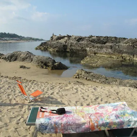 Sul Mare + Terrazzo Con Discesa Su Spiaggia Con Piscine Scogli Naturali וילה