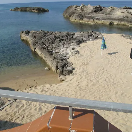 וילה Sul Mare + Terrazzo Con Discesa Su Spiaggia Con Piscine Scogli Naturali בלבדרה מריטימו