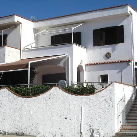 Sul Mare + Terrazzo Con Discesa Su Spiaggia Con Piscine Scogli Naturali וילה