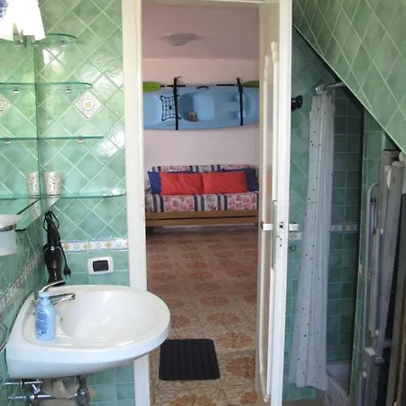 Sul Mare + Terrazzo Con Discesa Su Spiaggia Con Piscine Scogli Naturali Villa *