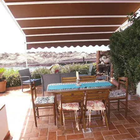 Sul Mare + Terrazzo Con Discesa Su Spiaggia Con Piscine Scogli Naturali * Belvedere Marittimo